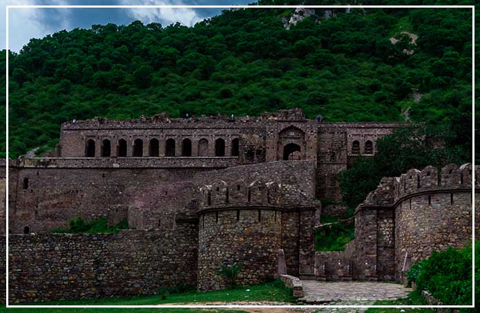 Facts About Bhangarh Fort